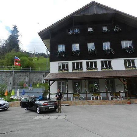Gasthof Am Bach Bed & Breakfast Boltigen Room photo