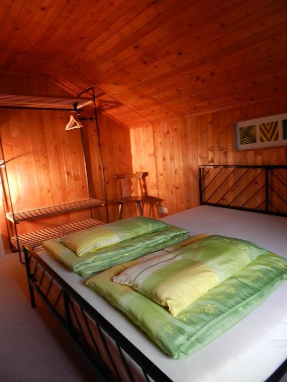 Gasthof Am Bach Bed & Breakfast Boltigen Exterior photo