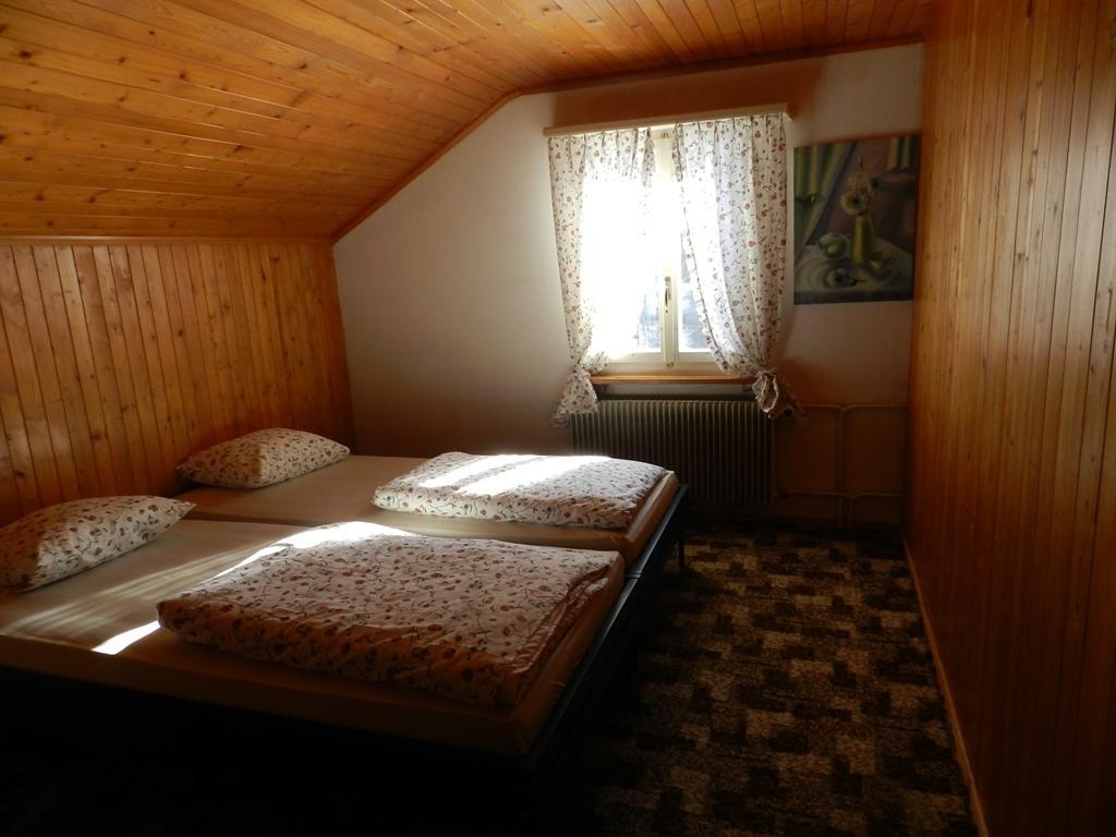 Gasthof Am Bach Bed & Breakfast Boltigen Exterior photo